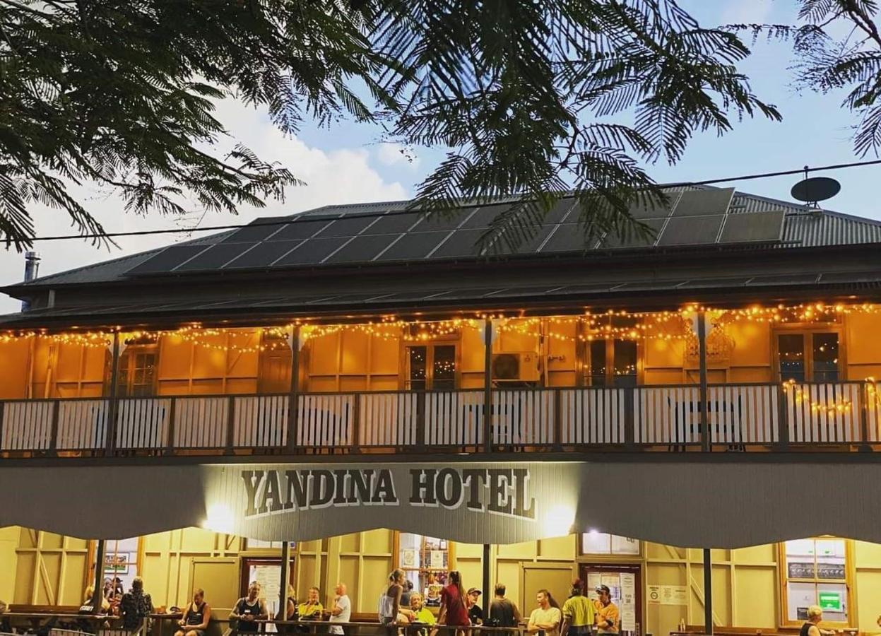 Yandina Hotel 외부 사진